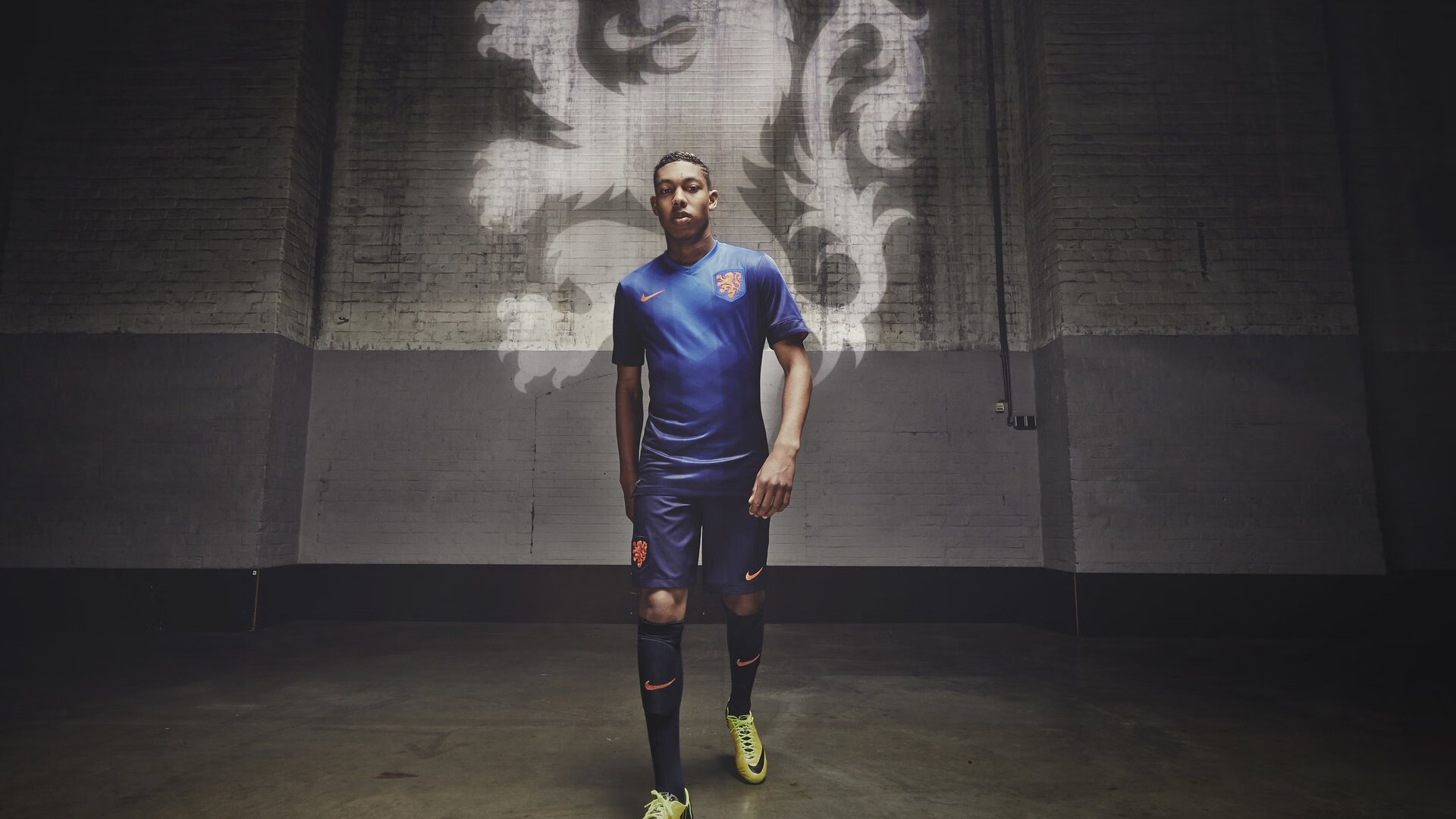 法比尼奥单节爆发导演逆转，丹麦式节奏拉开马赛防线