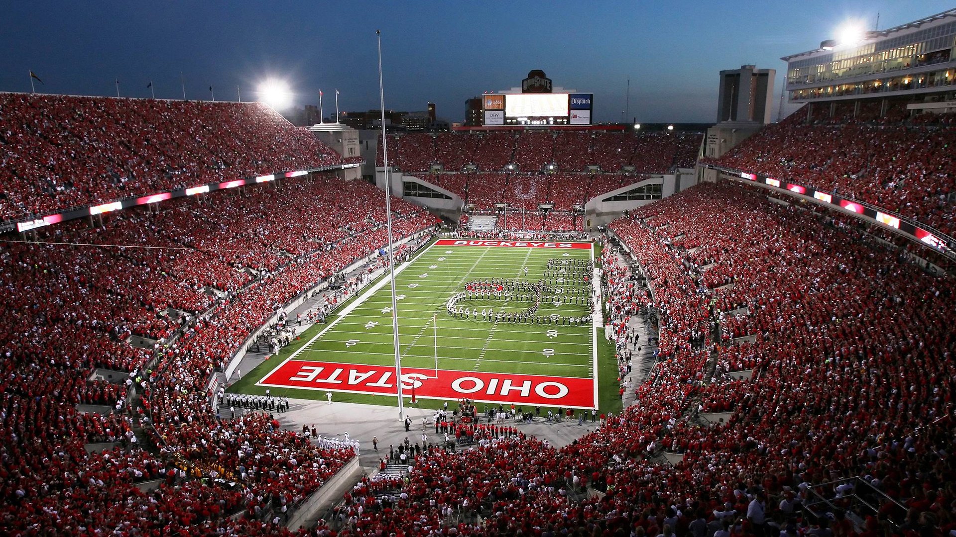 舞台越大越强，班凯罗崛起背后的巨星法则，76人强压太阳揭示的季后赛密码